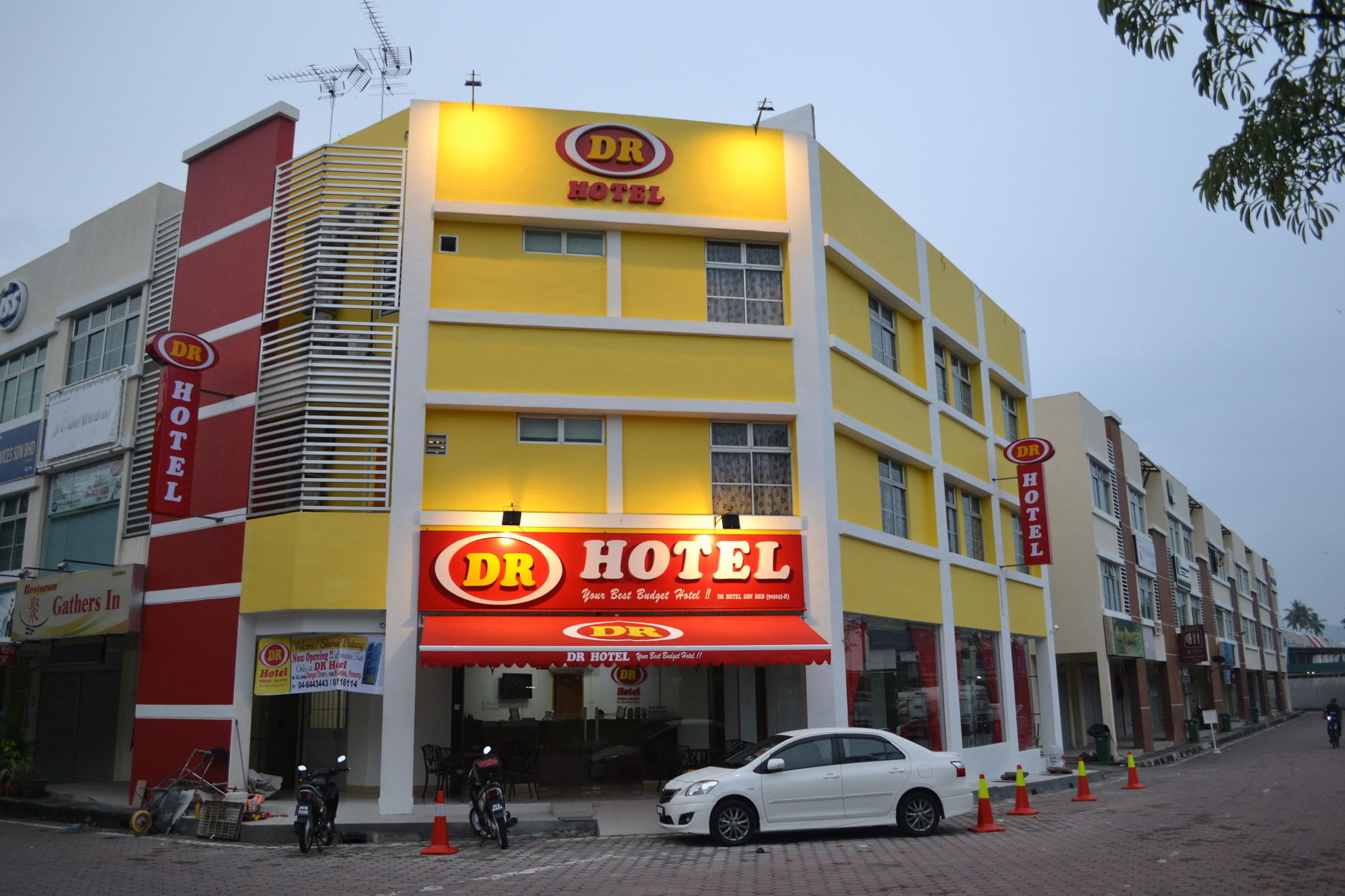 Dr Hotel Bayan Lepas Εξωτερικό φωτογραφία
